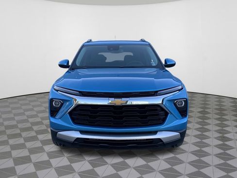 New 2025 Chevrolet TrailBlazer LT w/ Convenience Package FWD image 3