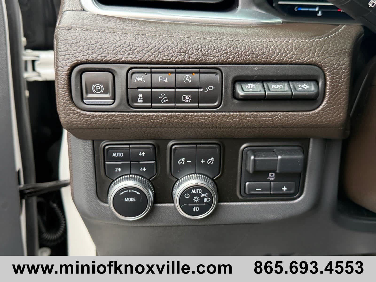 Used 2022 GMC Yukon Denali w/ Max Trailering Package AWD/4WD image 36