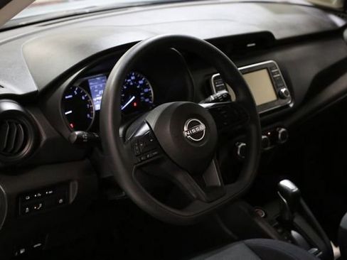 Certified 2025 Nissan Kicks Play S image 7