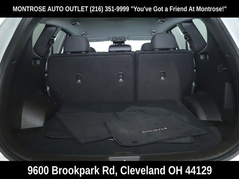 Used 2019 Hyundai Santa Fe SE image 19