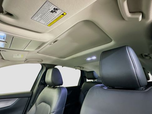 Used 2024 MAZDA CX-90 3.3 Turbo w/ Preferred Plus image 27