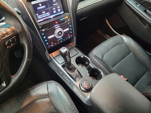 Used 2016 Ford Explorer Sport AWD/4WD image 26