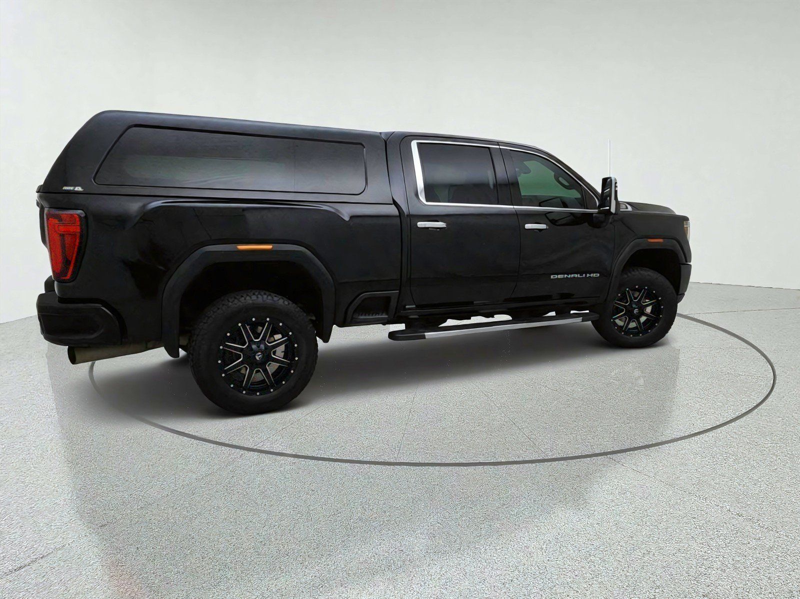 Used 2020 GMC Sierra 2500 Denali w/ Denali Ultimate Package AWD/4WD image 8
