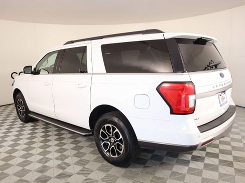 Used 2023 Ford Expedition Max XLT image 24