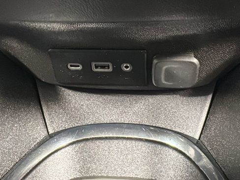 Used 2024 Chevrolet Malibu LT image 25