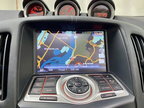 Used 2017 Nissan 370Z Touring Sport RWD image 38