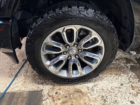 Used 2020 RAM 1500 Laramie w/ Sport Appearance Package image 11