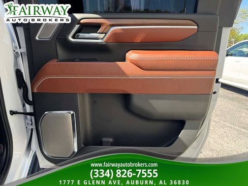 Used 2024 GMC Sierra 2500 Denali Ultimate AWD/4WD image 31