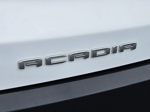 Used 2023 GMC Acadia SLE w/ Driver Convenience Package AWD/4WD image 16
