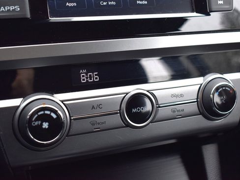 Used 2019 Subaru Outback 2.5i image 21