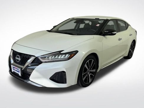 Used 2023 Nissan Maxima SV w/ Floor Mat Group FWD image 12