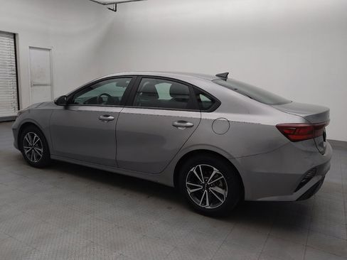 Used 2024 Kia Forte LXS FWD image 3