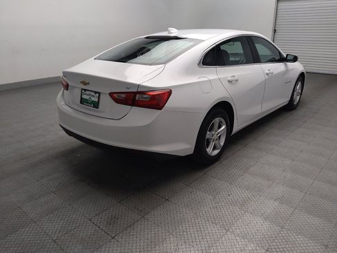 Used 2023 Chevrolet Malibu LT FWD image 9