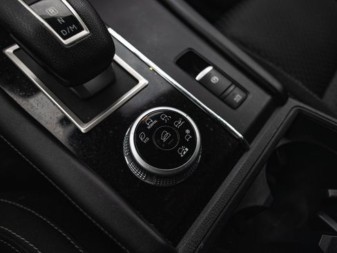 Used 2022 Mitsubishi Outlander ES image 17