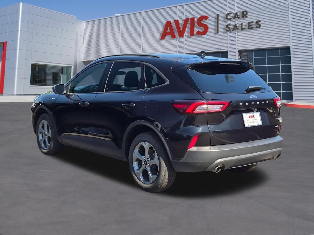 Used 2025 Ford Escape ST-Line AWD/4WD image 9