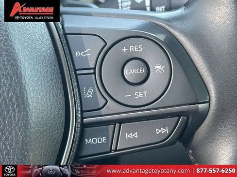 Used 2023 Toyota Camry SE w/ Cold Weather Package AWD/4WD image 27