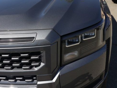 New 2026 Nissan Frontier SV w/ Tow Package image 10