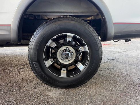 Used 2002 Ford F150 XLT AWD/4WD image 28