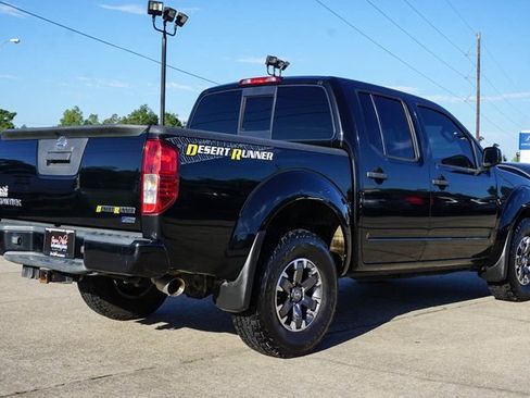 Used 2019 Nissan Frontier Desert Runner image 4