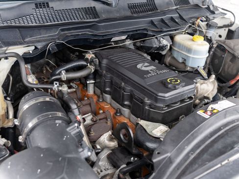 Used 2014 RAM 2500 Laramie image 15