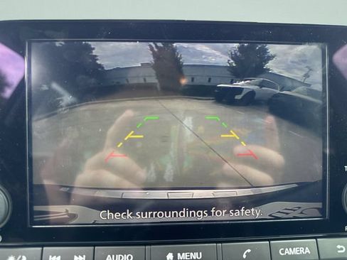 Used 2023 Nissan Rogue SV FWD image 27