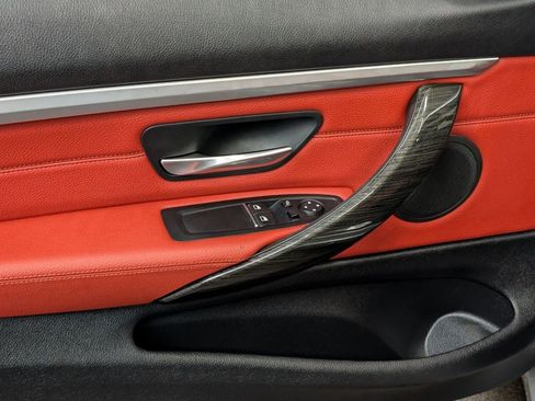 Used 2020 BMW 430i Coupe w/ Convenience Package image 13