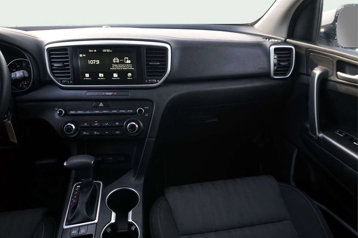 Used 2021 Kia Sportage LX FWD image 18