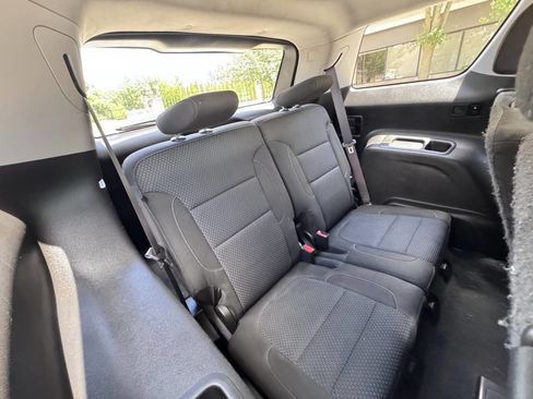 Used 2020 GMC Acadia SLE image 20