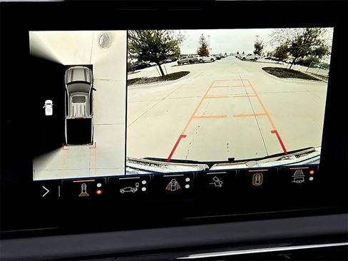 Used 2024 GMC Sierra 1500 AT4X image 19