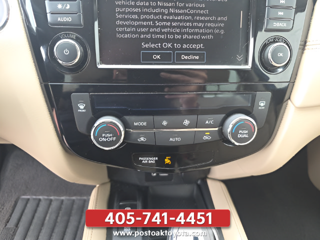 Used 2019 Nissan Rogue SL AWD/4WD image 18