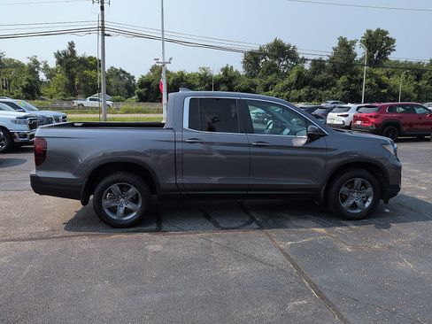 Used 2021 Honda Ridgeline RTL image 2