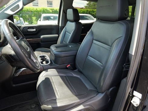 Used 2020 GMC Sierra 1500 Denali w/ Denali Ultimate Package AWD/4WD image 25