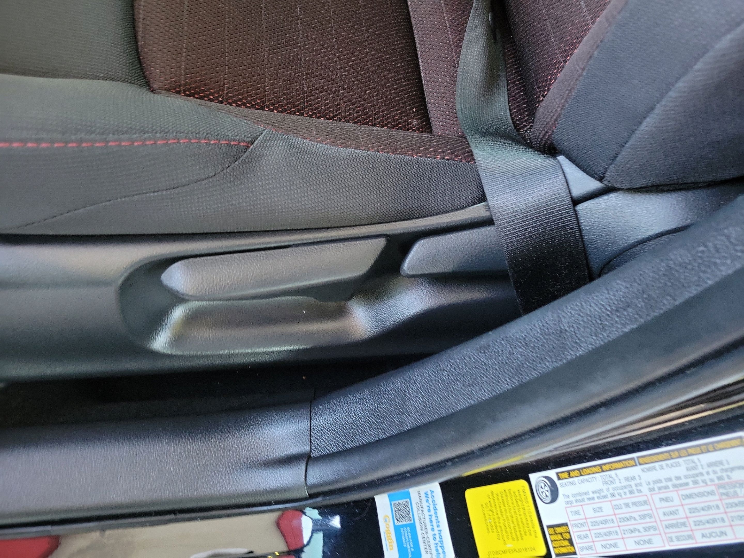 Certified 2024 Toyota Corolla SE FWD image 13