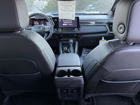 New 2025 GMC Canyon Elevation w/ Convenience Package image 13