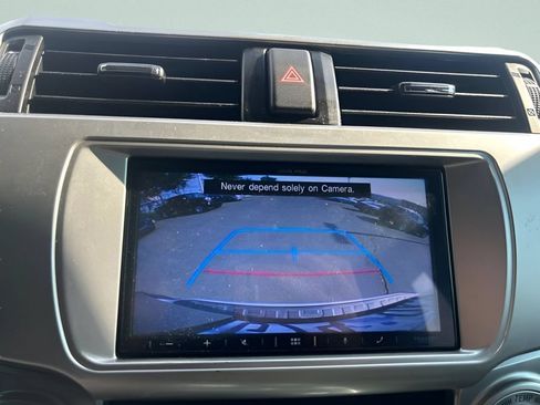 Used 2019 Toyota 4Runner SR5 AWD/4WD image 29