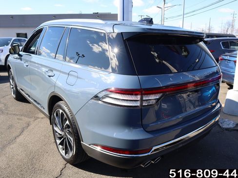 Used 2025 Lincoln Aviator Reserve w/ Illumination Package image 7