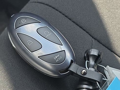 New 2026 Hyundai Elantra Sport FWD image 32