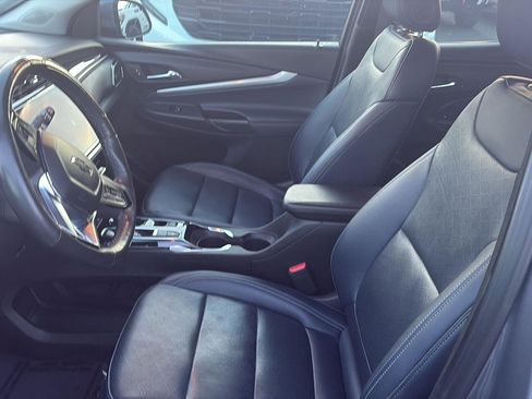 Used 2023 Chevrolet Bolt EUV Premier w/ Sun & Sound Package image 22