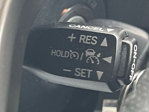 Used 2022 Toyota Tacoma SR5 RWD image 24