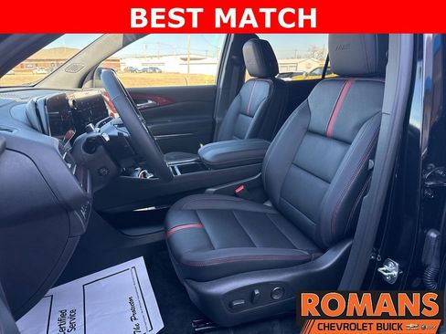 New 2026 Chevrolet Traverse RS image 12