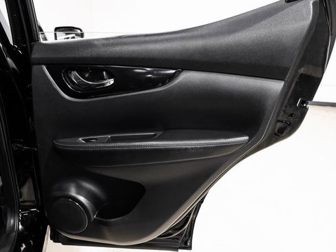 Used 2019 Nissan Rogue Sport SL w/ Premium Package image 52