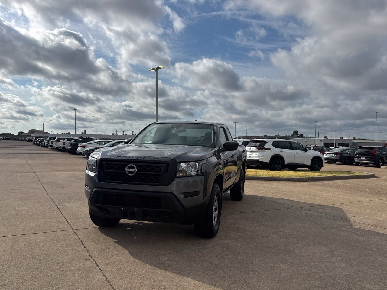Used 2022 Nissan Frontier S w/ Technology Package AWD/4WD image 8