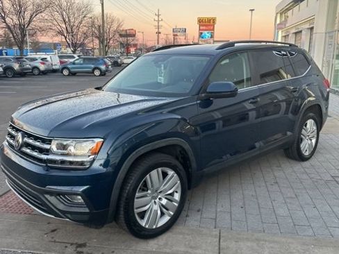 Used 2020 Volkswagen Atlas SE w/ Panoramic Sunroof Package image 14