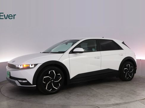 Used 2024 Hyundai Ioniq 5 SEL RWD image 18