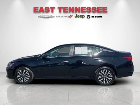 Used 2025 Nissan Altima 2.5 SV image 6