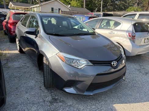 Used 2014 Toyota Corolla LE image 4