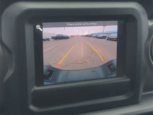 Used 2022 Jeep Gladiator Sport image 28