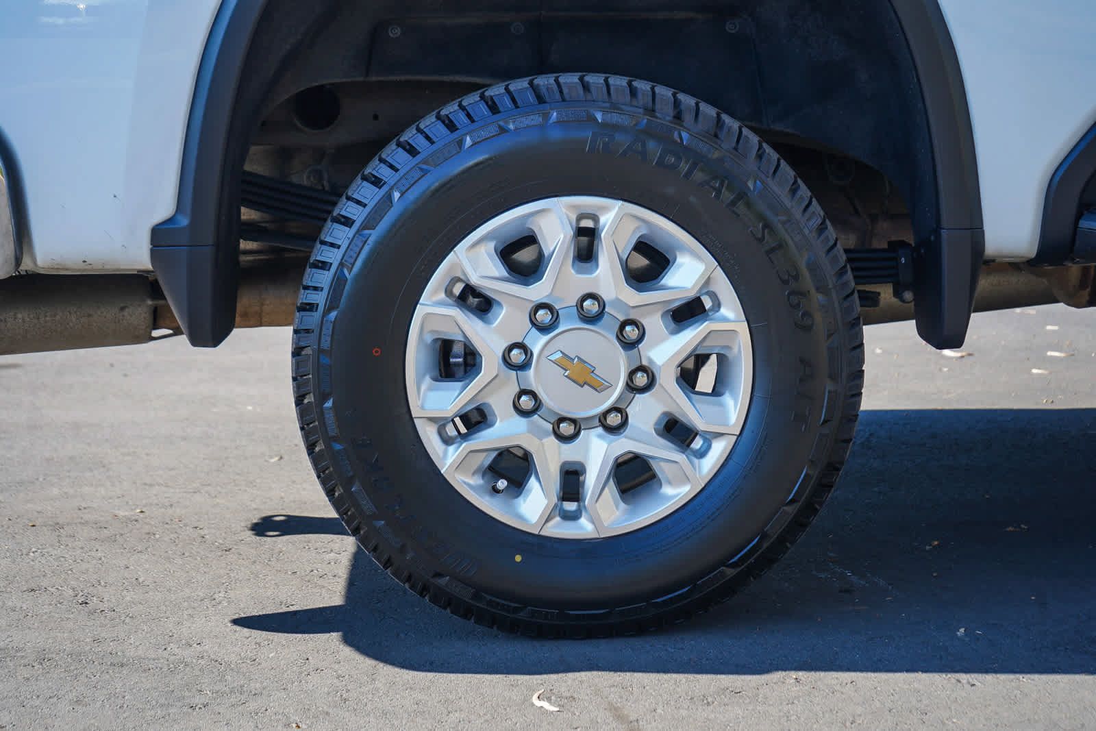 Used 2024 Chevrolet Silverado 2500 LTZ AWD/4WD image 8