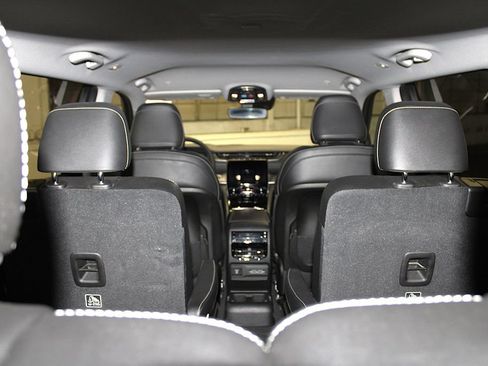 Certified 2023 Jeep Grand Cherokee L Limited AWD/4WD image 42