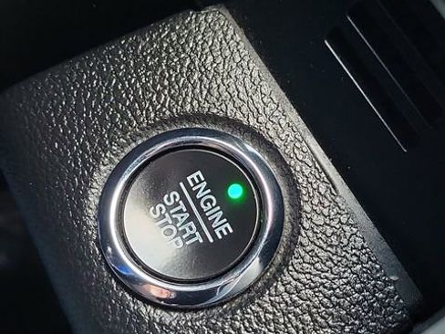 Used 2020 Ford F150 Platinum image 20